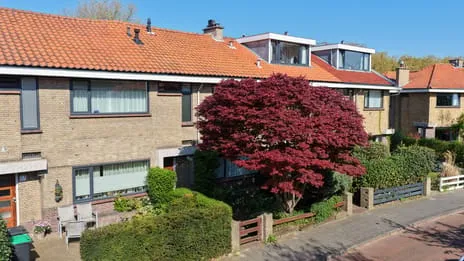 Tussenwoning te koop: Tuinfluiterlaan 35, 'S-Gravenhage