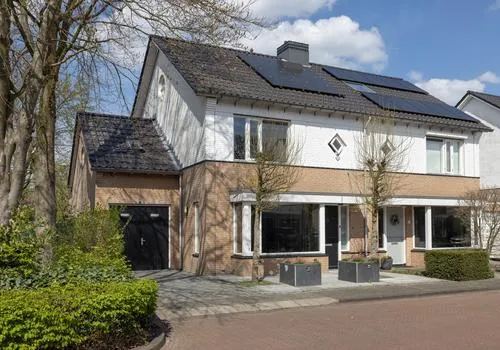 Hoekwoning te koop: Tuinfluiterstraat 1, Elsbeek Hengelo