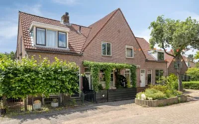 Tussenwoning te koop: Tuinstraat 104, Oud Krimpen Krimpen Aan Den Ijssel
