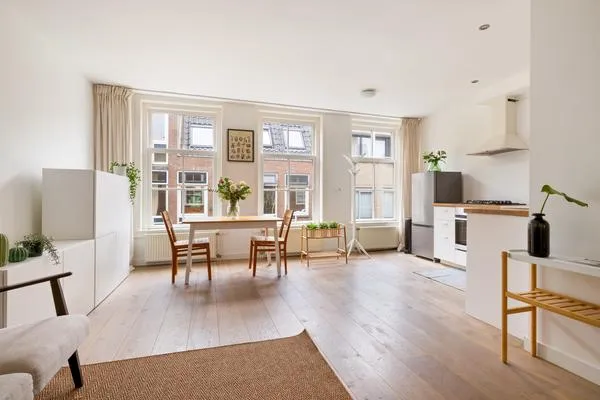 Appartement te koop: Tuinstraat 179-2, Amsterdam