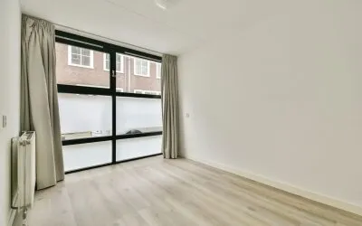 Appartement te koop: Tuinstraat 214, Amsterdam