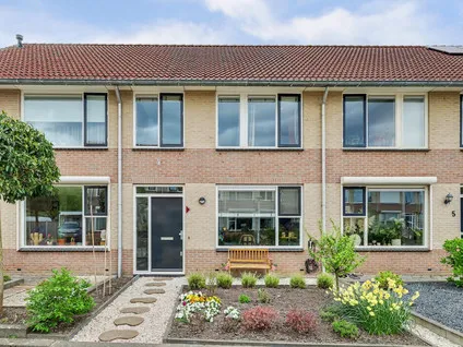 Tussenwoning te koop: Tuinstraat 3, Nieuwerkerk Nieuwerkerk