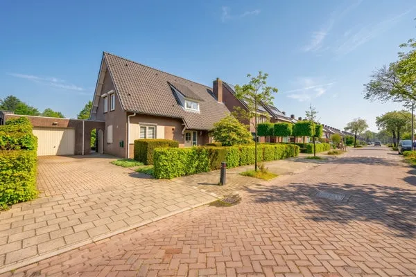 Vrijstaande woning te koop: Tuinstraat 3, Zeshoeven Udenhout