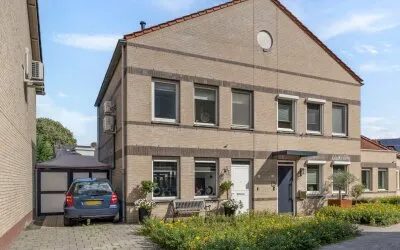 Twee-onder-één-kap te koop: Tuinstraat 31, Oud-Loon Loon Op Zand