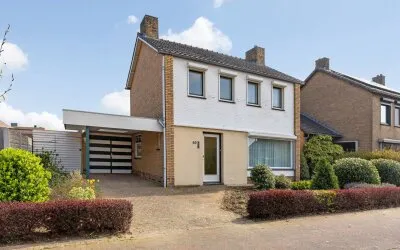 Vrijstaande woning te koop: Tuinstraat 40, Echt Centrum Echt