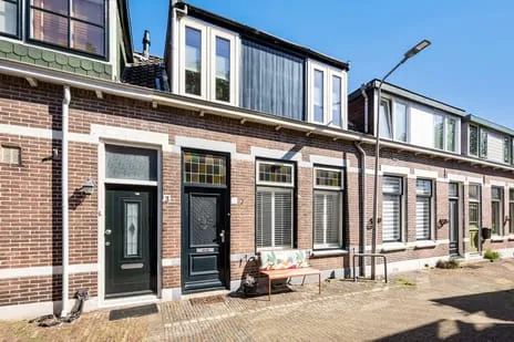 Tussenwoning te koop: Tuinstraat 5, Beerendrecht Alphen Aan Den Rijn