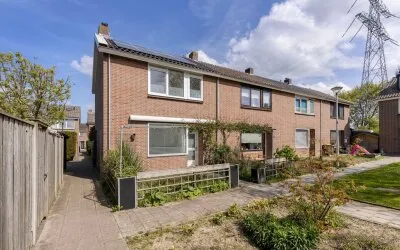 Hoekwoning te koop: Tuinstraat 9, Landweg Poortugaal