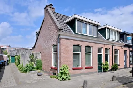 Hoekwoning te koop: Tuinstraatje 17, Oosterstraat Deventer
