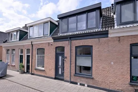 Tussenwoning te koop: Tuinstraatje 21, Oosterstraat Deventer