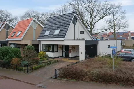 Hoekwoning te koop: Tuinvaas 20, Nijrees Almelo