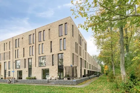Tussenwoning te koop: Tulastraat 25, Zuiderpark Rotterdam
