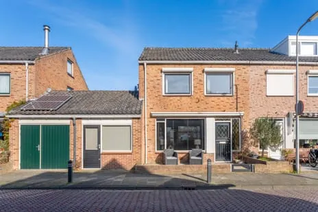 Tussenwoning te koop: Tulpenstraat 2A, Centrum-Noord Rijnsburg