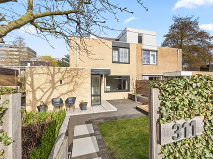 Tussenwoning te koop: Tulpentuin 311, Voorburg