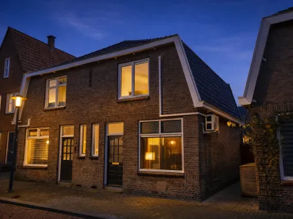 Appartement te koop: Tulpstraat 10, De Laares Enschede