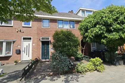 Terraced house for sale: Tulpstraat 13, Oud Koog Koog Aan De Zaan