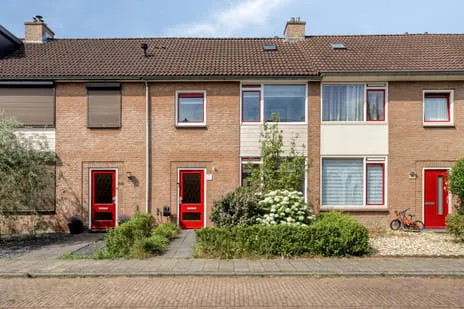 Tussenwoning te koop: Tulpstraat 37, Malden-Oost Malden