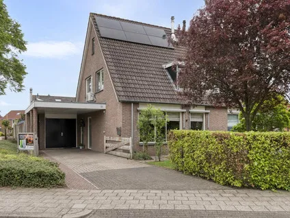 Twee-onder-één-kap te koop: Tumelers 4, Den Ham Den Ham