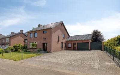 Vrijstaande woning te koop: Tungeler Dorpsstraat 76, Tungelroy Weert