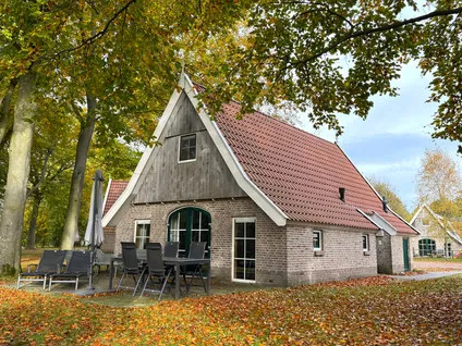 Vrijstaande woning te koop: Tunnelweg 7-156, Haarle Haarle