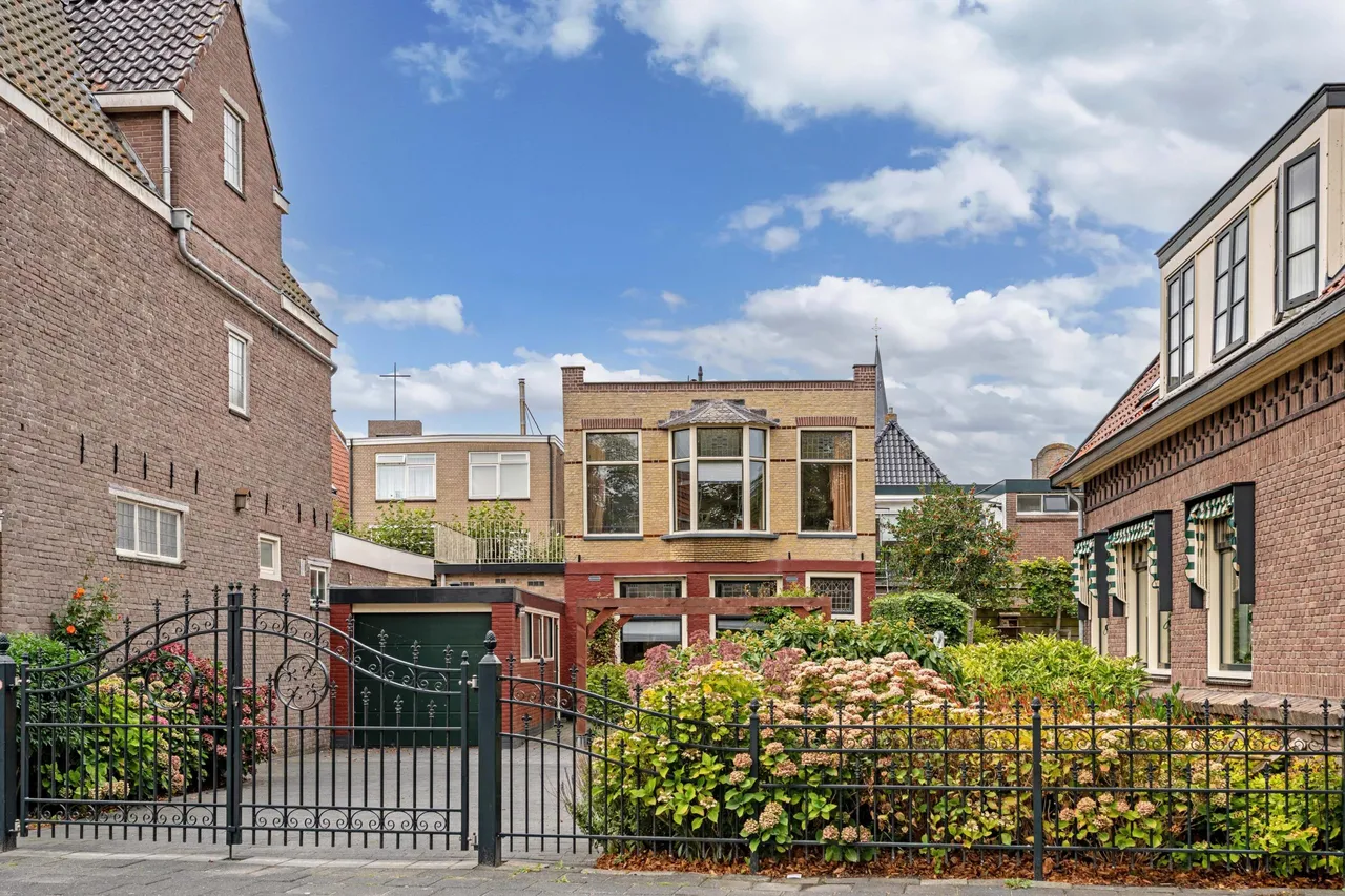 Tussenwoning te koop: Turfkade 4, Franeker