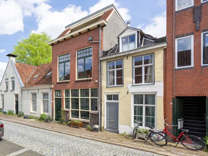 Tussenwoning te koop: Turfstraat 15, Binnenstad-Noord Groningen