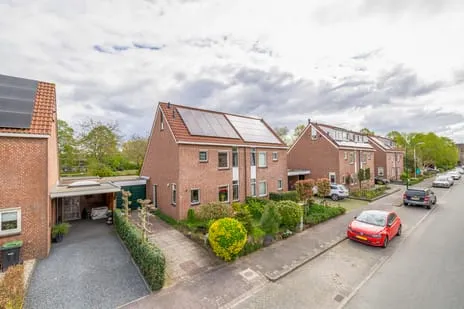 Tussenwoning te koop: Turfstreek 19, De Zoom Soest