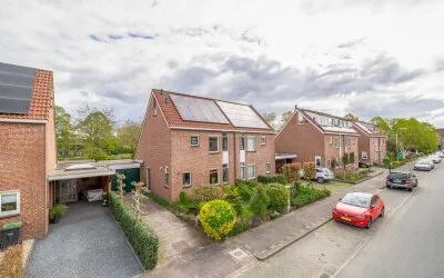 Tussenwoning te koop: Turfstreek 19, De Zoom Soest