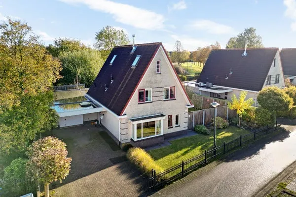 Koopwoning: Turkooisdreef in Emmen - €595.000