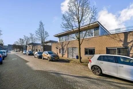 Tussenwoning te koop: Turnhoutplantsoen 43, Nieuw-Sloten-Noordwest Amsterdam