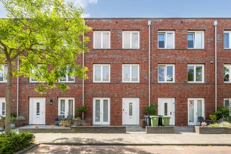 Tussenwoning te koop: Turresstraat 9, Hoogeland Oost Naaldwijk