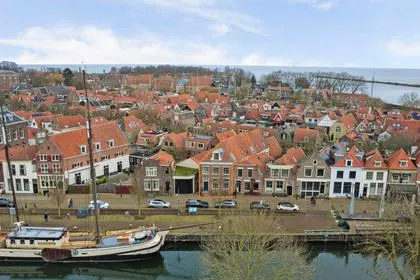 Tussenwoning te koop: Tussen Hel en Vagevuur 3, Centrum Zuid-Oost Enkhuizen