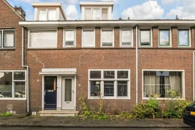 Tussenwoning te koop: Tweede kade 5, Gouda
