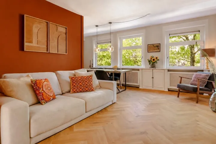 Apartment for sale: Tweede Kostverlorenkade 129-1, Lootsbuurt Amsterdam