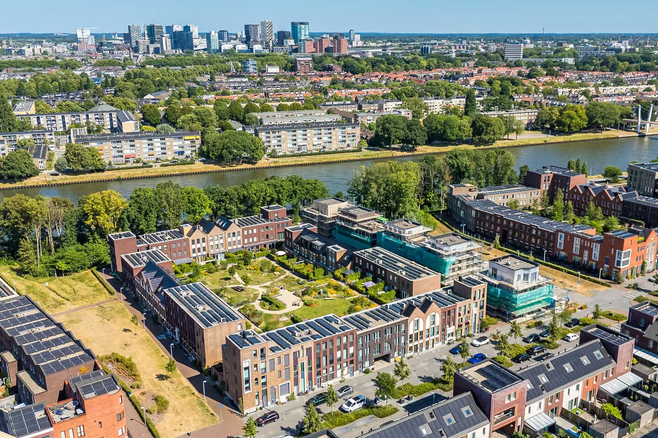 Tussenwoning te koop: Tweede Muntmeesterslaan 45, Utrecht