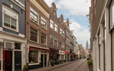 Studio for sale: Tweede Tuindwarsstraat 9-1, Anjeliersbuurt-Zuid Amsterdam