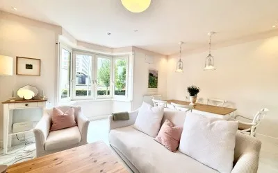 Appartement te huur: Tweede Van der Helststraat 83-1, BurgemeesterTellegenbuurt-West Amsterdam