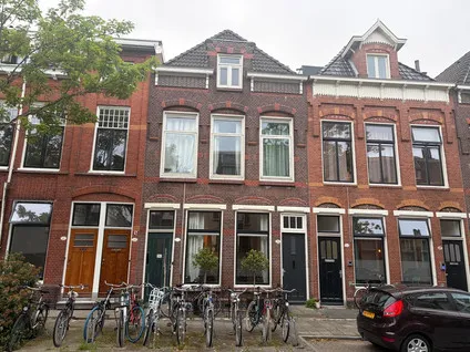Studio te huur: Tweede Willemstraat 8A, Herewegbuurt Groningen