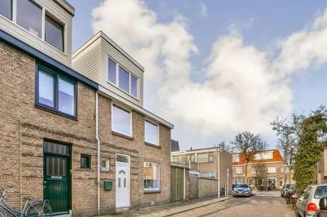 Vrijstaande woning te koop: Tweede Hogerwoerddwarsstraat 17, Kweektuinbuurt Haarlem