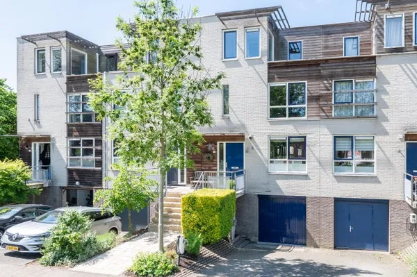 Terraced house for sale: Tweelingen 55, Derde woonwijk Zeewolde