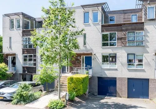 Tussenwoning te koop: Tweelingen 55, Derde woonwijk Zeewolde