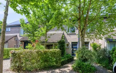 Terraced house for sale: Tweelingenlaan 125, 't Eigen en Hoogstraat Son En Breugel