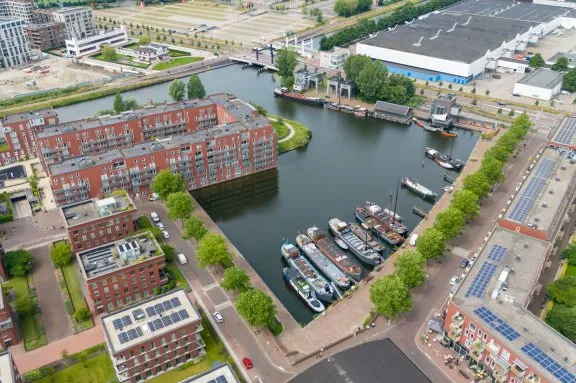 Apartment for rent: Twellosebeeklaan 137, Dichterswijk Utrecht