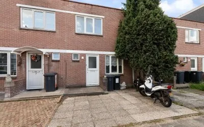 Tussenwoning te koop: Twellostraat 9, Reigersbos 3 Amsterdam