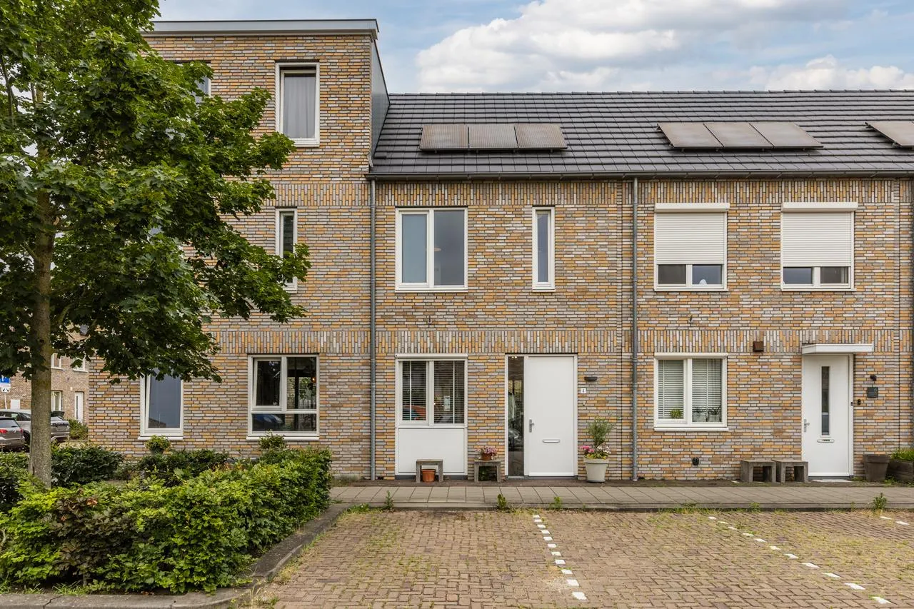 Tussenwoning te koop: Twentestraat 4, Tilburg