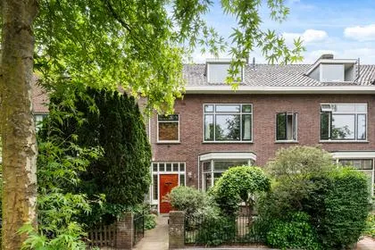 Tussenwoning te koop: Twijnderslaan 32, Welgelegen Haarlem