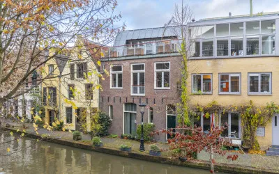 Tussenwoning te koop: Twijnstraat aan de Werf 7, Lange Nieuwstraat en omgeving Utrecht