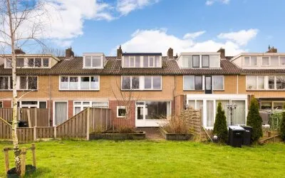 Tussenwoning te koop: Twiskeweg 49, Kleurenbuurt Zaandam