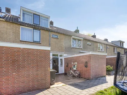 Tussenwoning te koop: Twiskeweg 51, Kleurenbuurt Zaandam