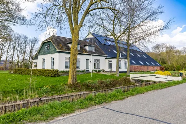 Twee-onder-één-kap te koop: Ubbo Emmiussingel 21, Binnenstad-Zuid Groningen