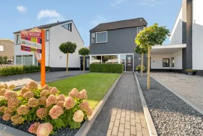 Twee-onder-één-kap te koop: Uelserweg 30, Tubbergen